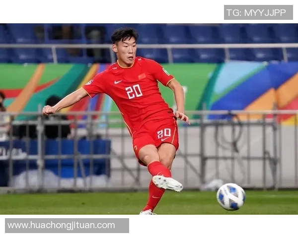 中筒袜足球明星的时尚魅力与运动表现完美结合的背后故事